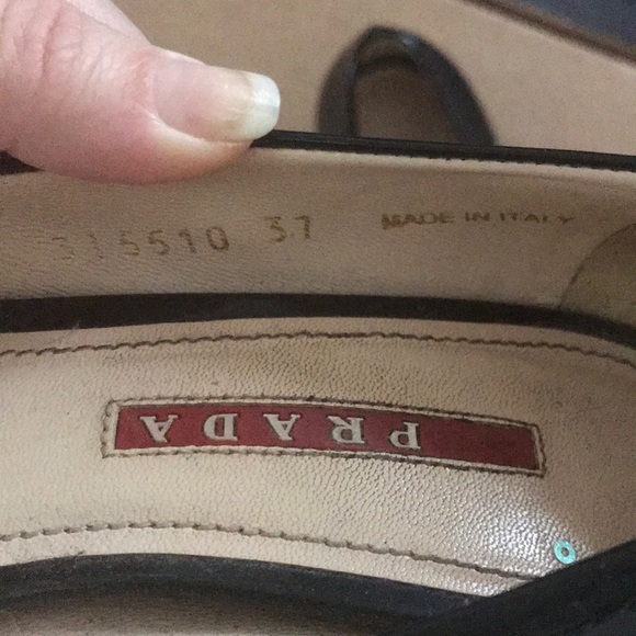 Prada kitten heels - Picture 3 of 7